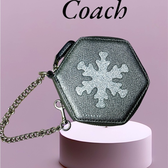 NWOT Coach Silver Snowflake Coin Purse - Picture 1 of 13